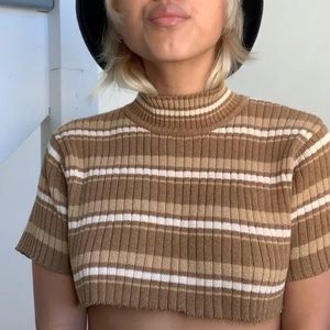 turtleneck cropped top